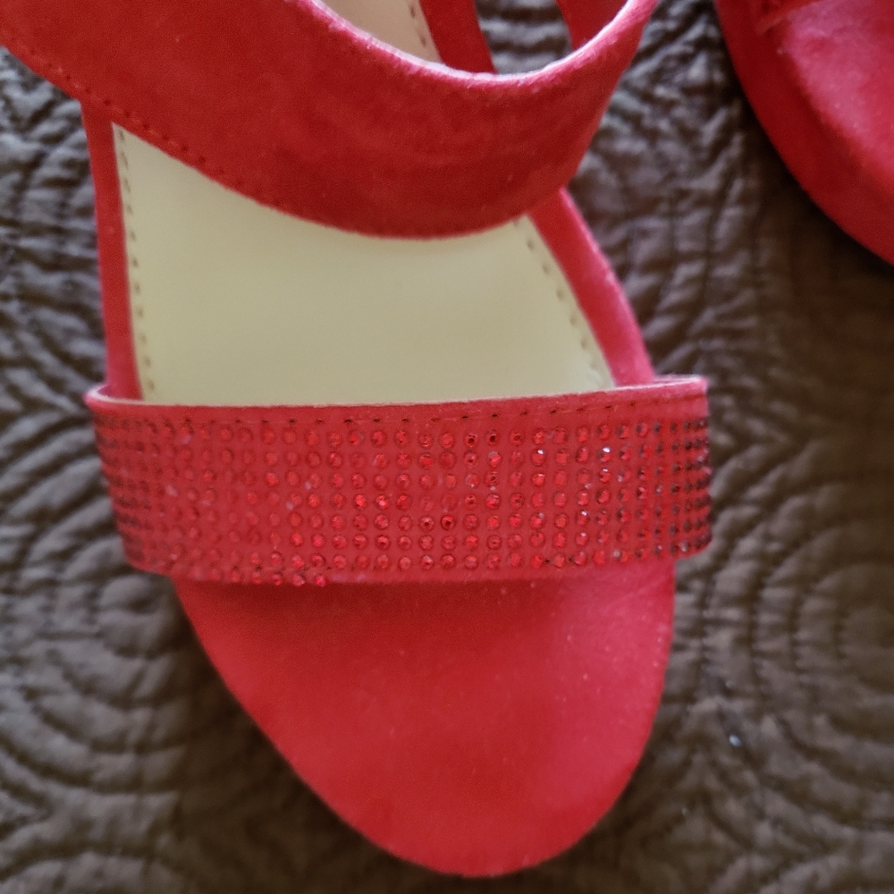 Wedge Sandals - Picture 4 of 4